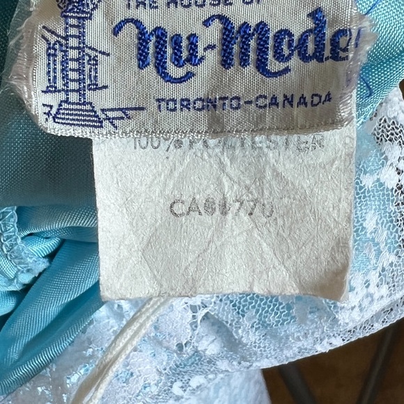 Vintage beautiful dress - Picture 6 of 12